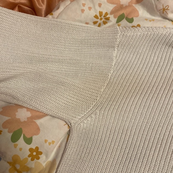 Gentle fawn white puff sleeve coquette slouchy sweater size L - Picture 3 of 6